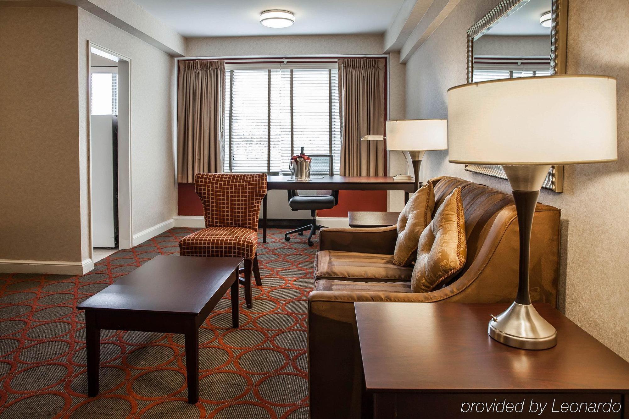 The Virginian Suites, Ascend Hotel Collection Arlington Dış mekan fotoğraf
