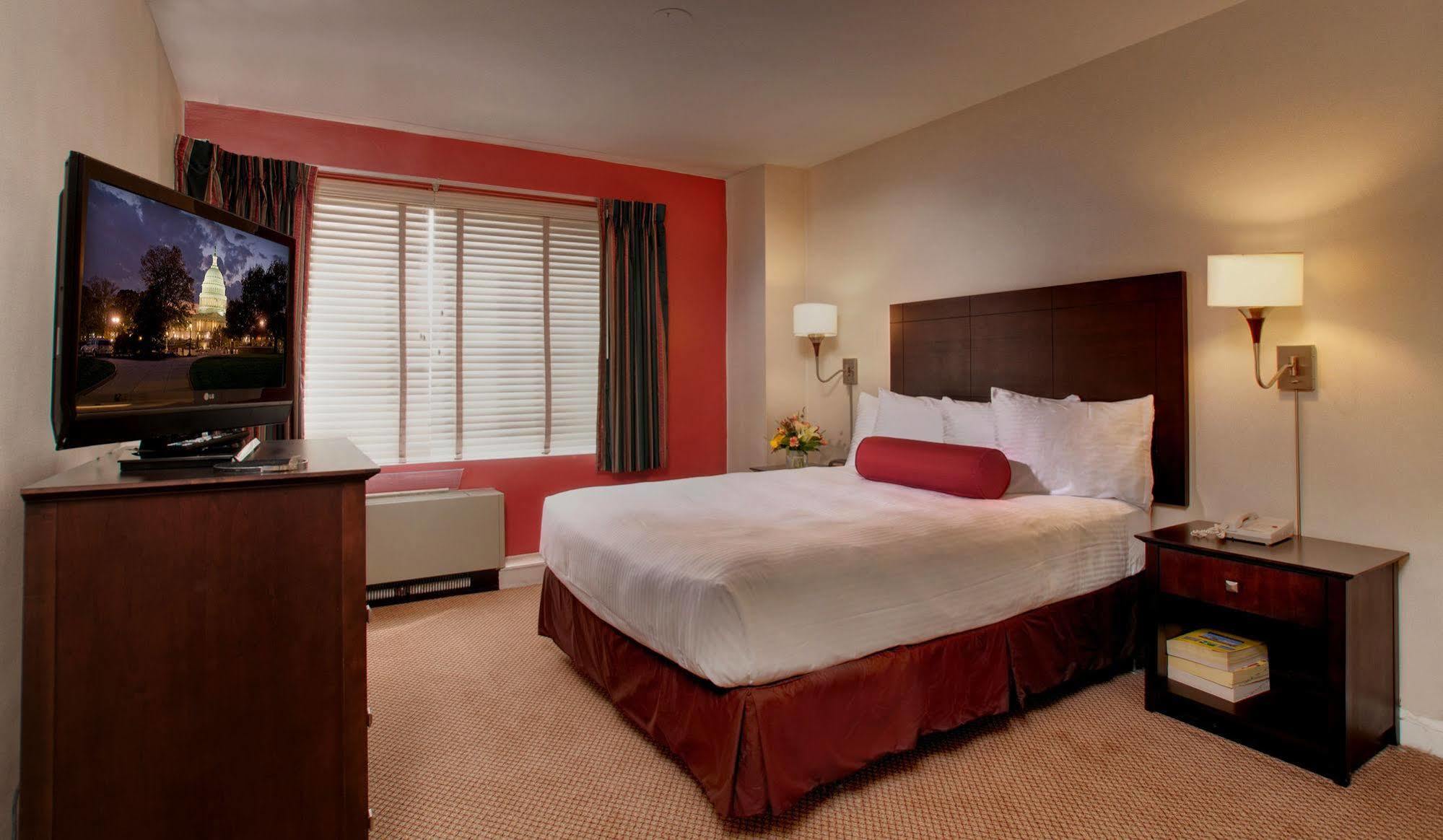 The Virginian Suites, Ascend Hotel Collection Arlington Dış mekan fotoğraf