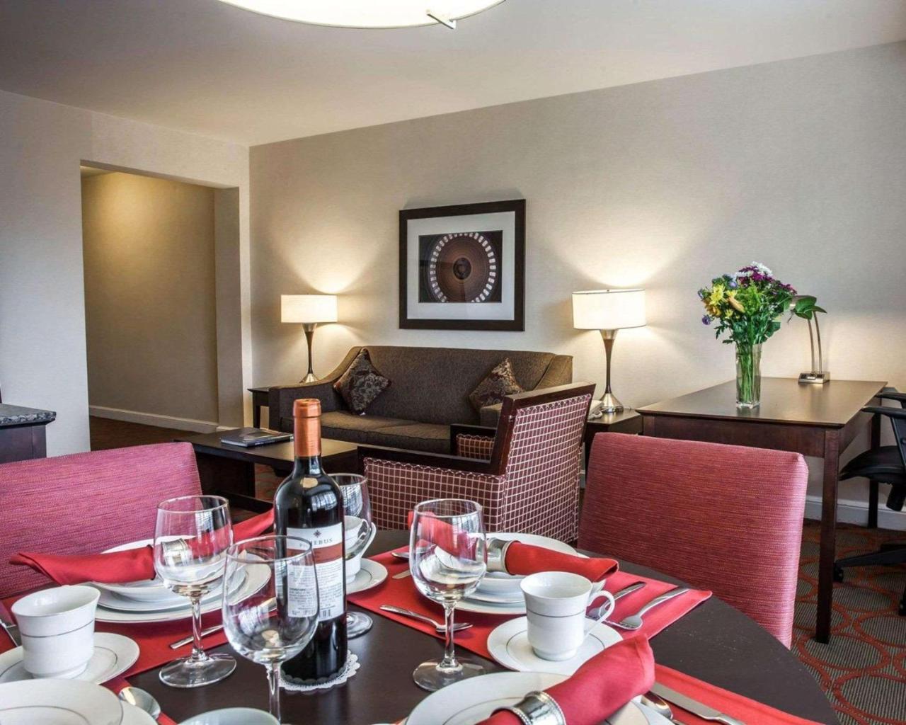 The Virginian Suites, Ascend Hotel Collection Arlington Dış mekan fotoğraf