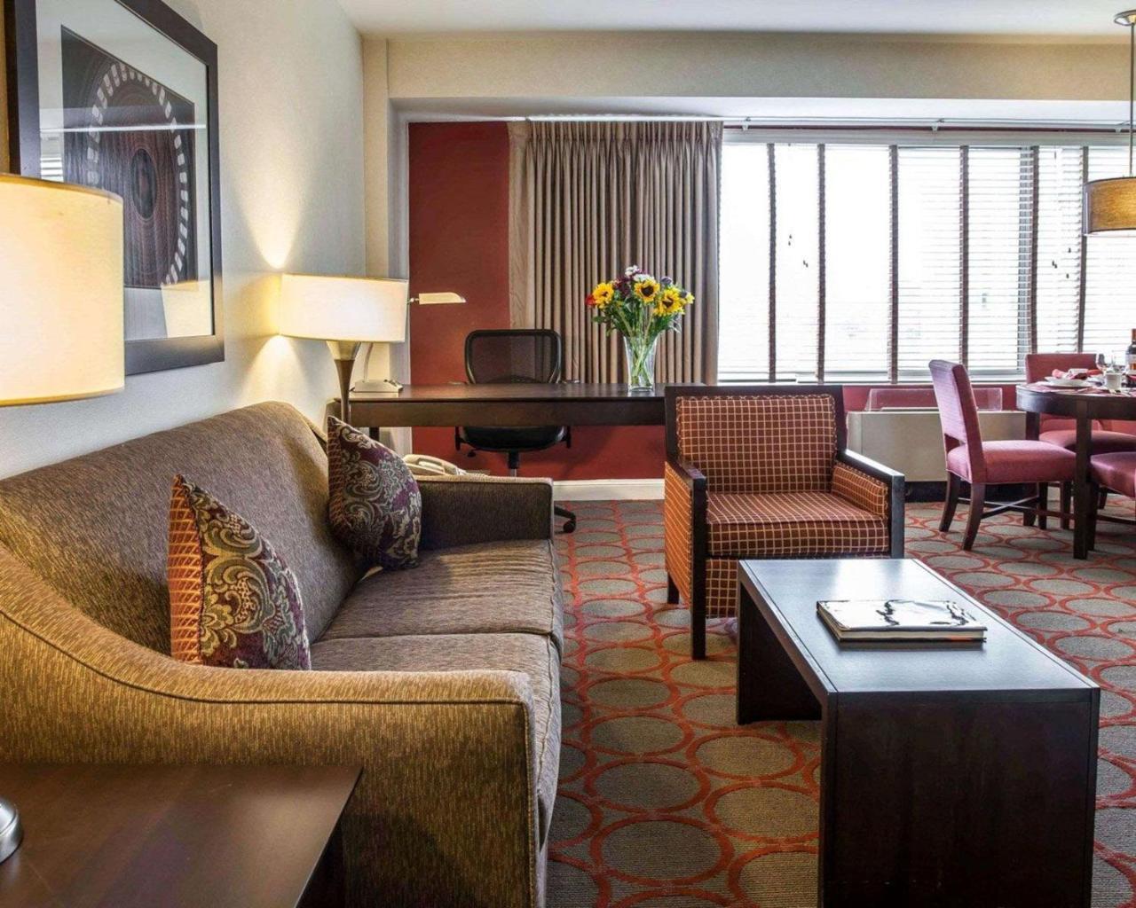 The Virginian Suites, Ascend Hotel Collection Arlington Dış mekan fotoğraf