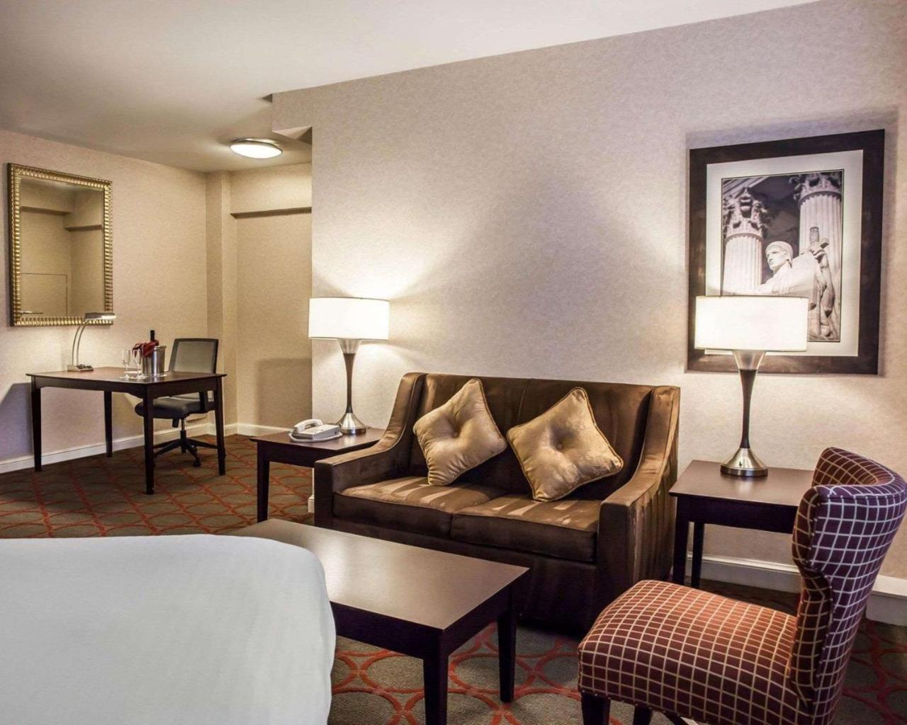 The Virginian Suites, Ascend Hotel Collection Arlington Dış mekan fotoğraf